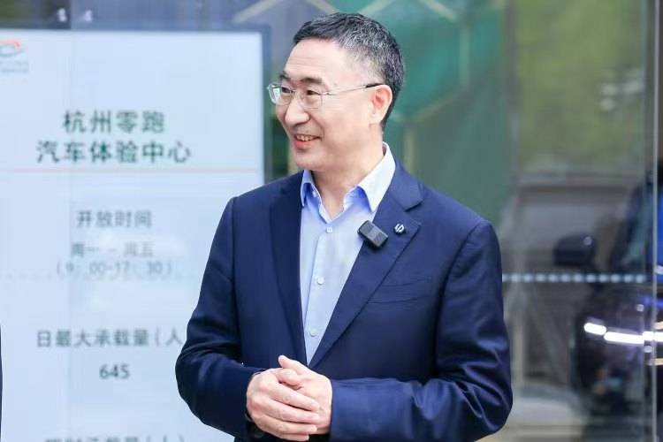 蓝莓市场外汇公司这个方法，98%的人都没掌握，教你如何轻松流程股票量化交易